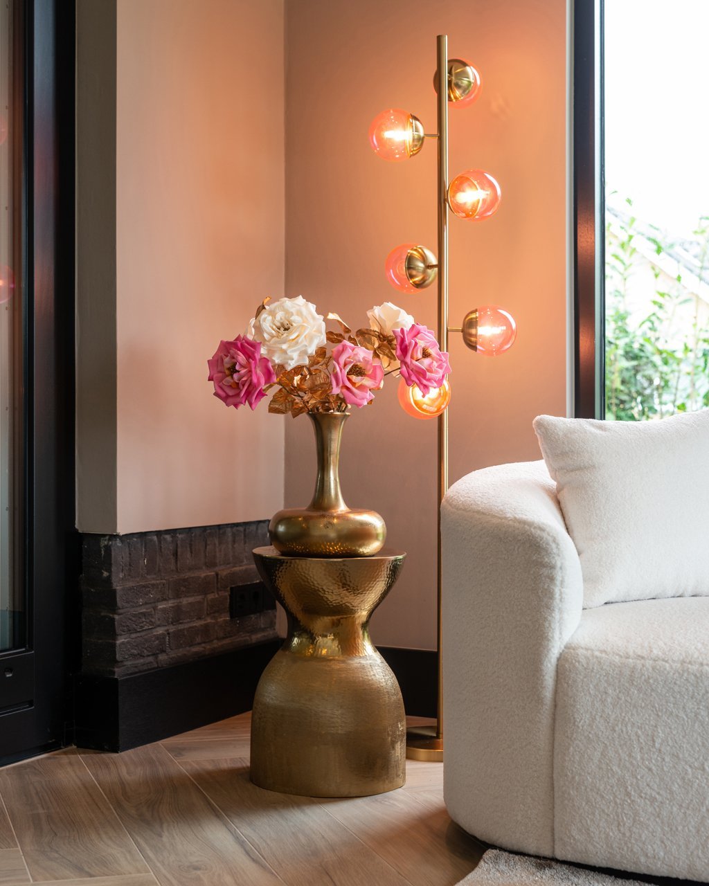 Soedan Blozend prins Design vloerlamp roze | Zola | H. 166 cm | Esentimo