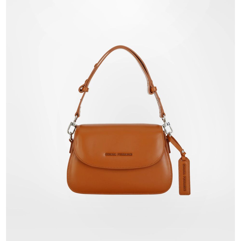 chiara-ferragni-brown-handbag-front-view