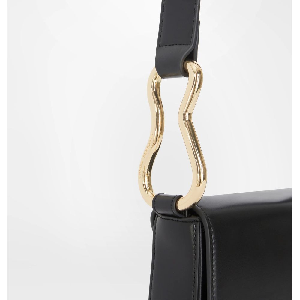 chiara-ferragni-crossbody-metallic-detail