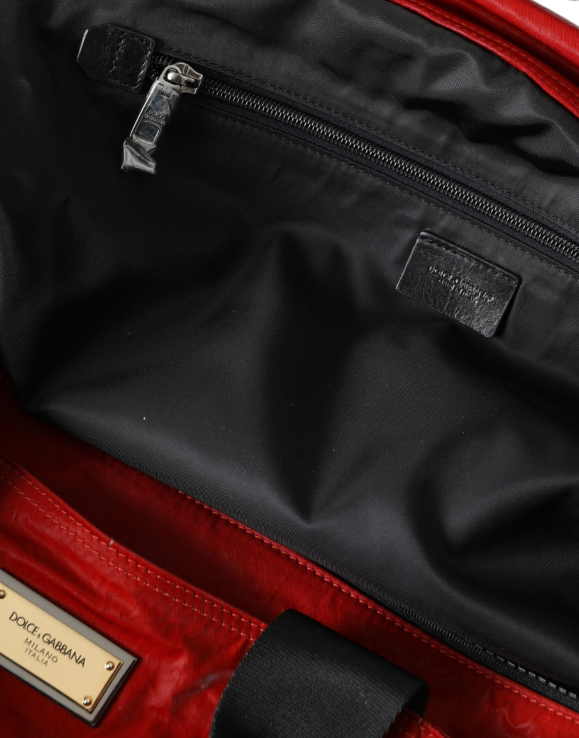 dolce-gabbana-red-nylon-calfskin-duffel-bag-interior-detail