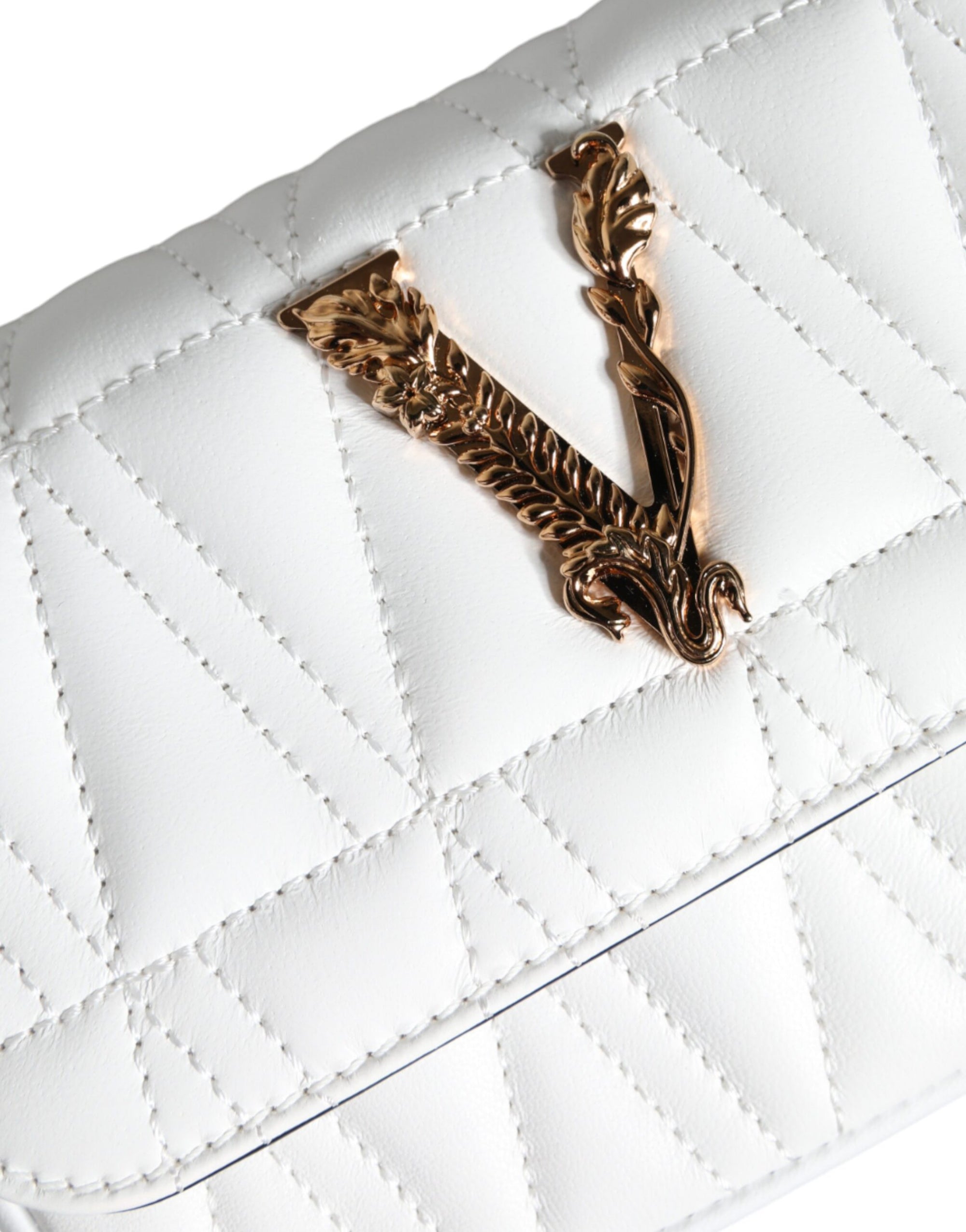 versace-white-quilted-leather-crossbody-logo-close-up