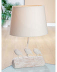 Witte tafellamp in wit met vogel figuren en beige lampenkap