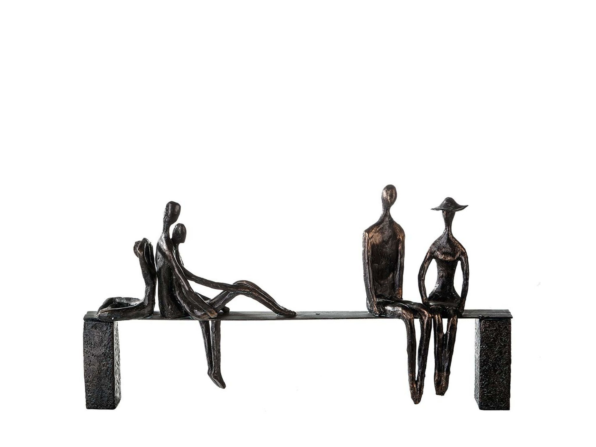 Figuren op een bank beeld - brons | Leisure | H. 23 cm