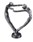 Liefdeskoppeltje in de vorm van een hart sculptuur