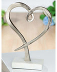 Modern hart sculptuur in aluminium voor decoratie op evenementen zoals huwelijk en jubileum