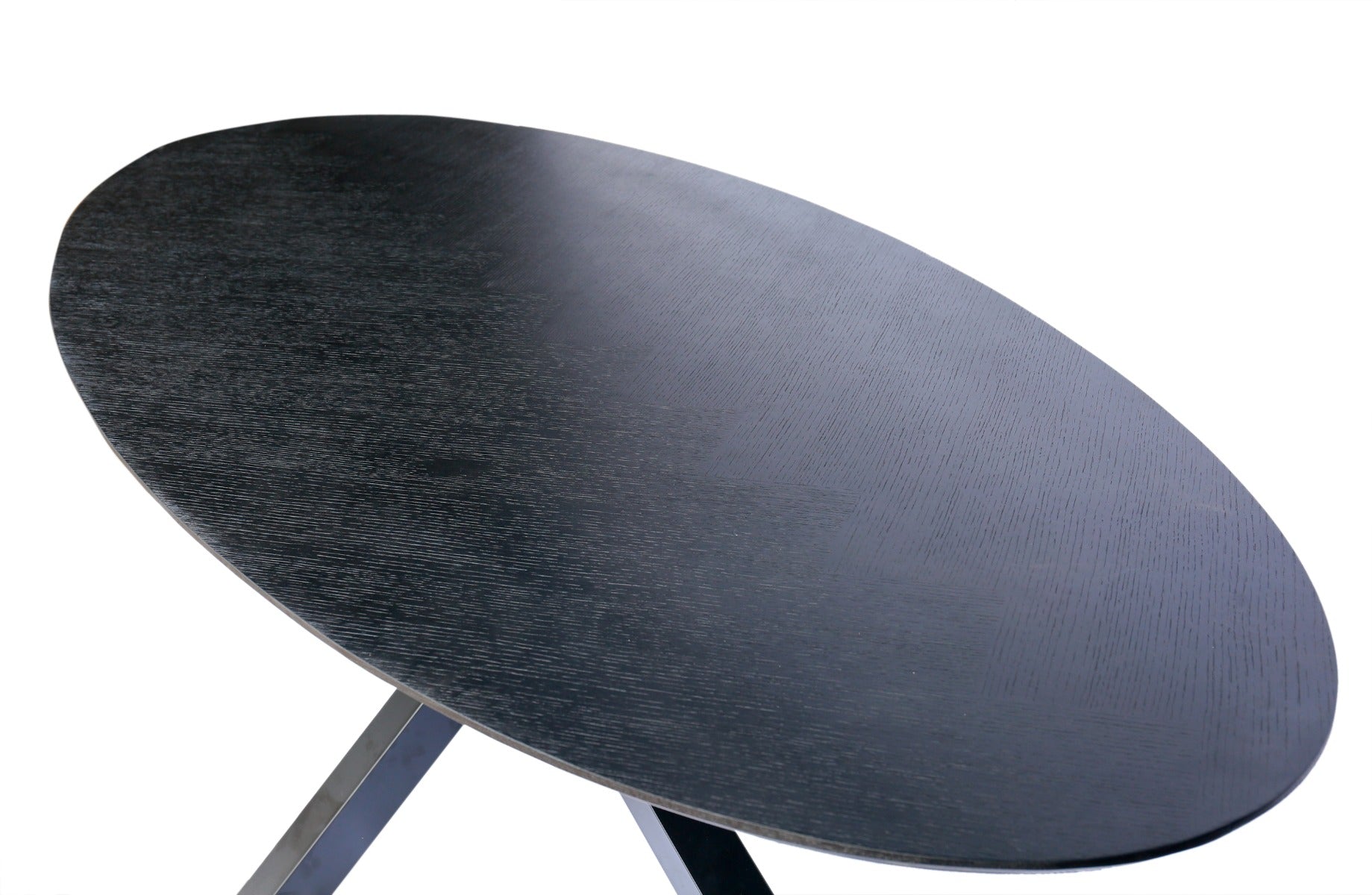Ovale zwart eiken eettafel in Visgraat verband 260x120 cm