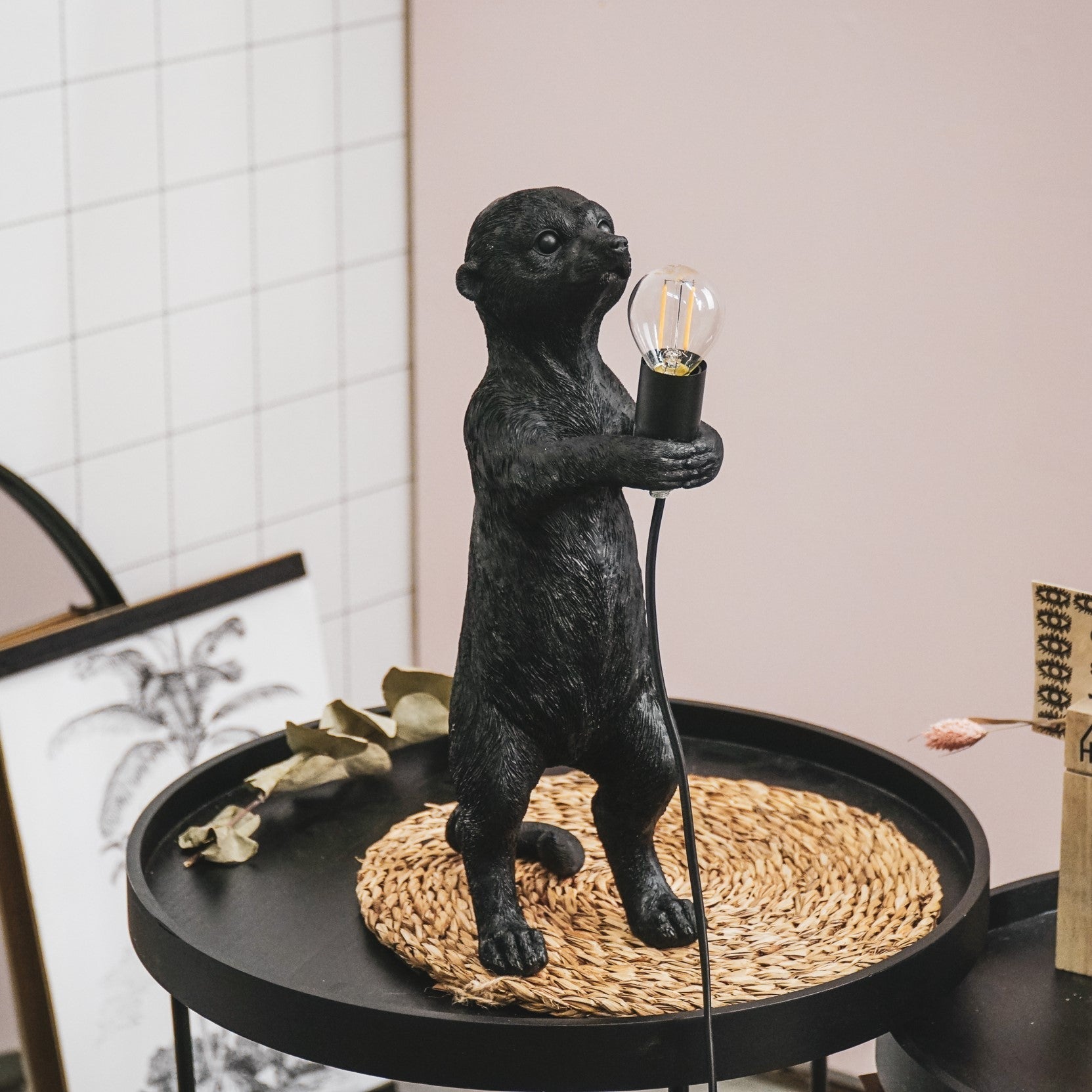 Stokstaartje Lamp - Artistieke verlichting voor thuis - Stokstaartje zwarte lamp kopen